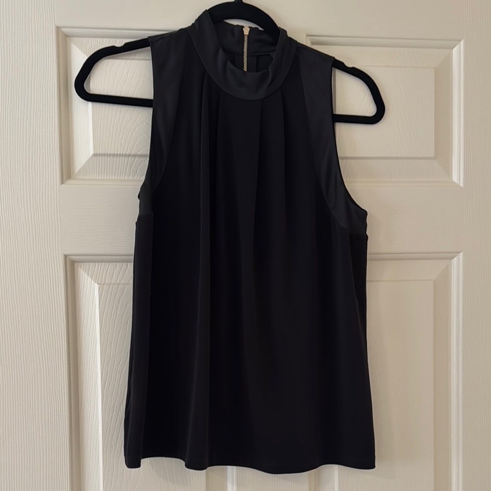 Black Sleeveless Women's Top